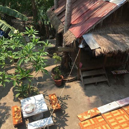 Mano Temple House Otel Luang Prabang Dış mekan fotoğraf