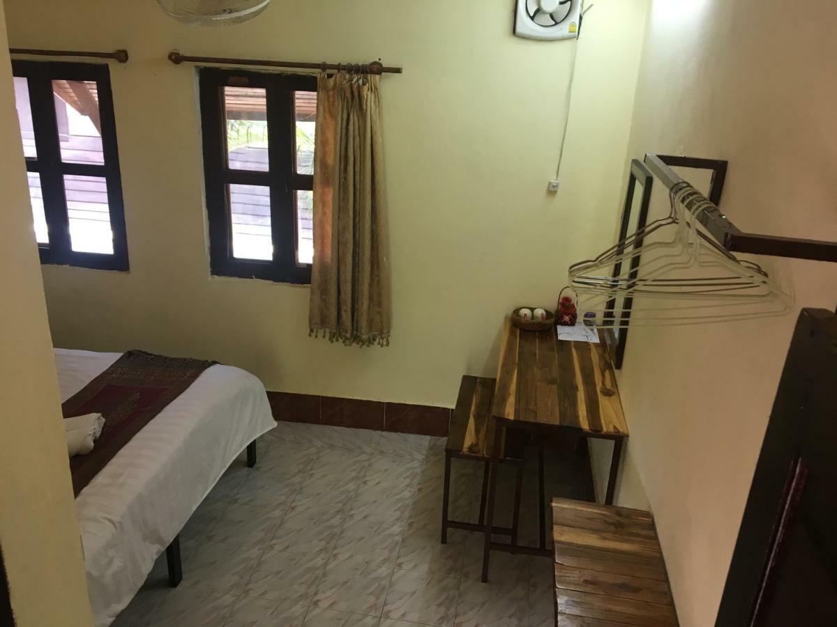 Mano Temple House Otel Luang Prabang Dış mekan fotoğraf