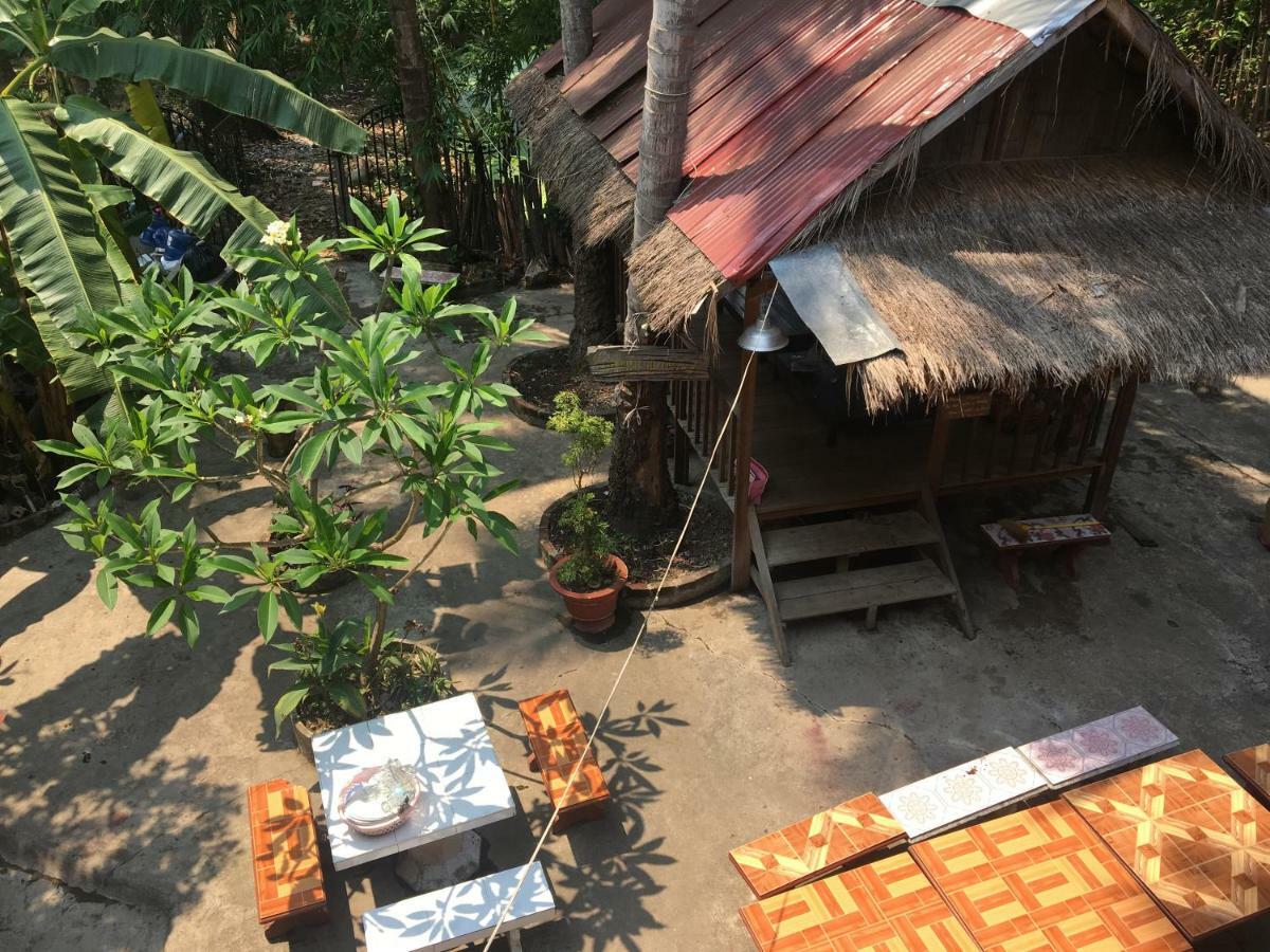 Mano Temple House Otel Luang Prabang Dış mekan fotoğraf